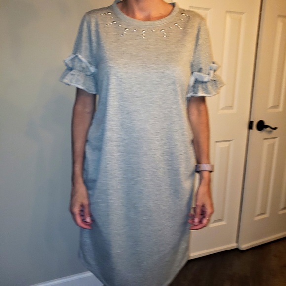 Flutter and Kick Maternity Dress Large - Picture 8 of 8